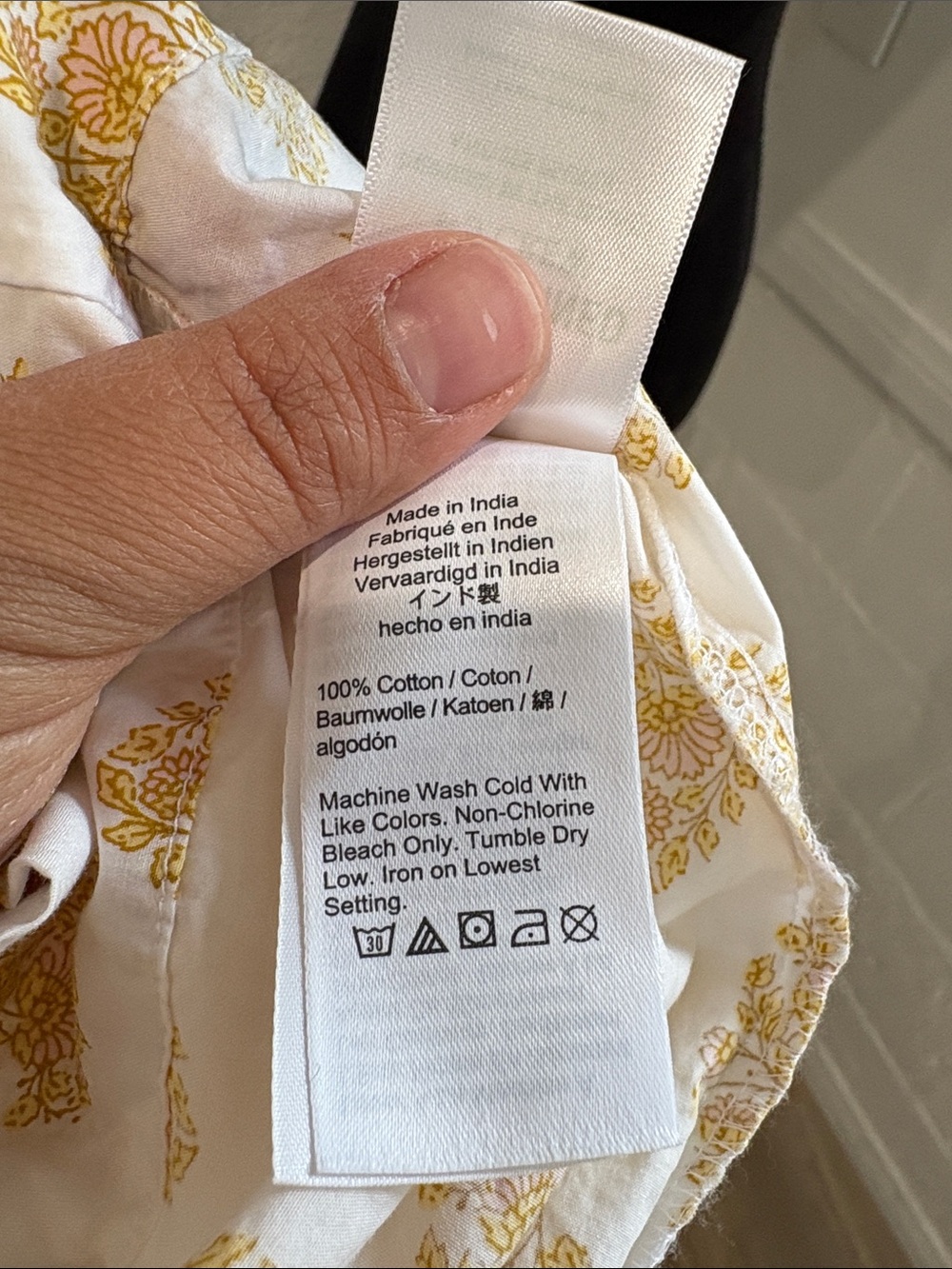J. Crew Cream Dress with Yellow Floral Knee Length Size 4 - Picture 6 of 12